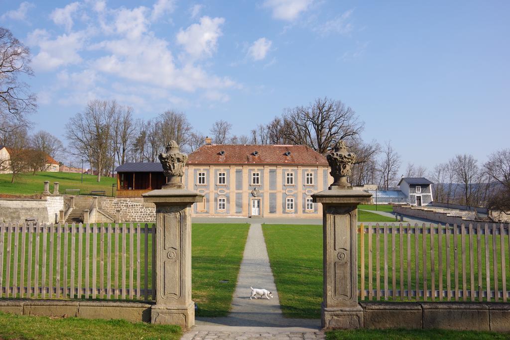 Apartmany U Namesti Broumov Luaran gambar